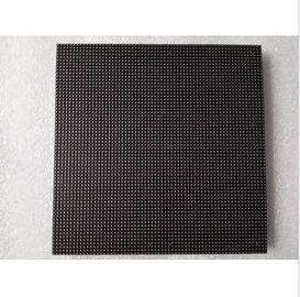 Wynajem stołu montażowego Kryty ekran reklamowy P3 200 - 800 W Pobór mocy przez panel