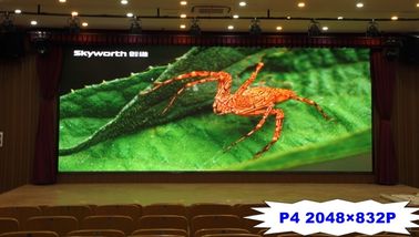 P4 800 nitów Wewnętrzna ściana wideo LED o wysokiej jasności 14-16 bitów do reklamy